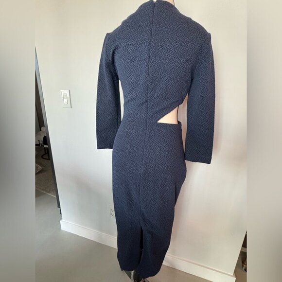 Elizabeth & James Navy Sheath Dress w/ Chic Cutouts – Bergdorf Goodman Exclusive - Picture 7 of 16